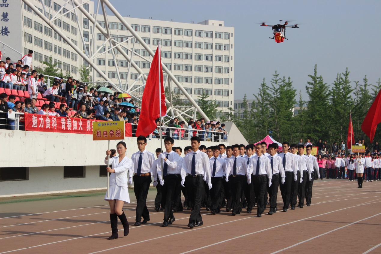 精心设计 我院学生代表队入场仪式广受好评